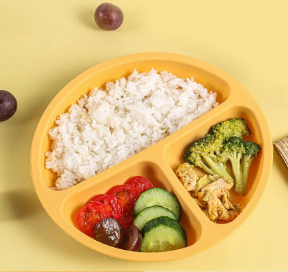 Silicone Baby Feeding Set - Suction Plate, Spoon, Fork & Bib